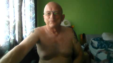 Snapshot of antmatt2025 chatting on July 2026 05:18:02 PM antmatt2025 online show from July 2026 05:18:02 PM