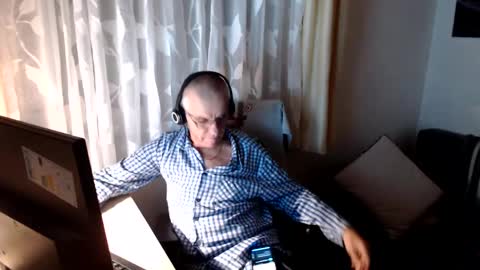 anton online show from December 2024 08:23:02 PM