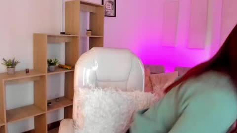 Snapshot of antoneella__ chatting on October 2025 12:03:02 PM Antonella online show from October 2025 12:03:02 PM