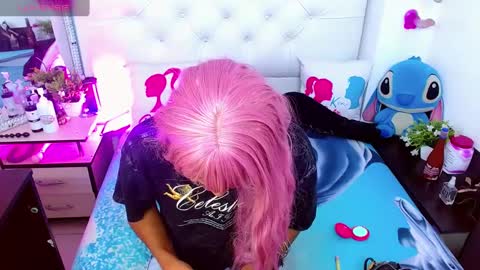 Snapshot of antonela_xx3 chatting on March 2025 11:58:02 PM antonela_xx3 online show from March 2025 11:58:02 PM