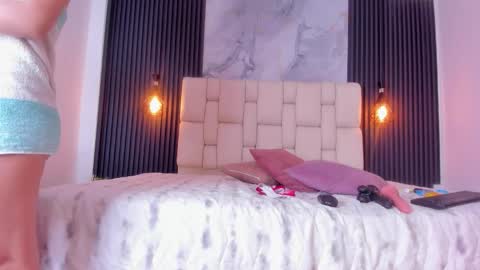 Antonella online show from March 2026 08:45:01 PM