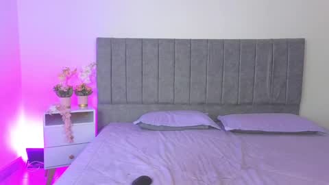 antonella online show from October 2025 09:12:02 PM