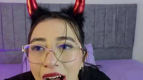 antonella online show from October 2025 07:47:02 PM