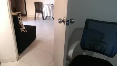 Snapshot of antonella_024 chatting on January 2026 06:12:02 PM Antonella online show from January 2026 06:12:02 PM