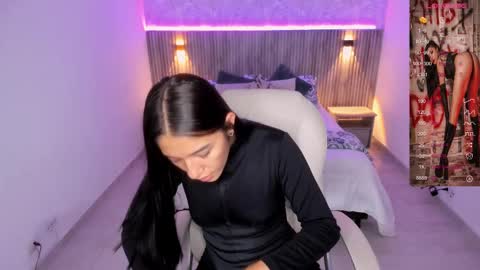 Snapshot of antonella_grayy chatting on February 2025 11:00:02 AM Antonella Grayy online show from February 2025 11:00:02 AM
