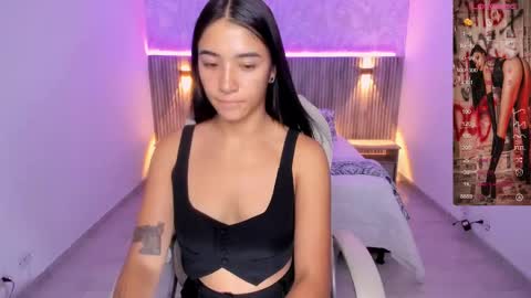 Snapshot of antonella_grayy chatting on March 2025 11:00:02 AM Antonella Grayy online show from March 2025 11:00:02 AM