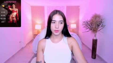 Snapshot of antonella_grayy chatting on September 2025 11:04:02 AM Antonella Grayy online show from September 2025 11:04:02 AM
