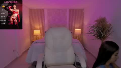 Snapshot of antonella_grayy chatting on October 2025 10:58:02 AM Antonella Grayy online show from October 2025 10:58:02 AM