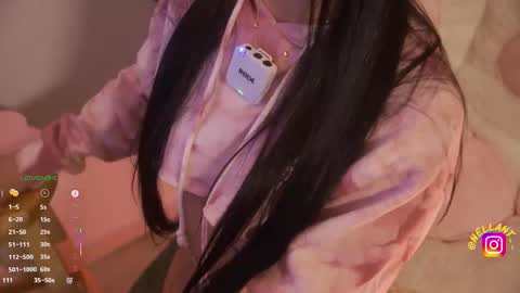 Nell. online show from January 2026 05:12:01 AM