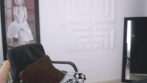 antonella online show from January 2025 04:57:02 AM