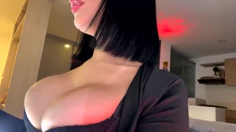 Anto  online show from November 2025 12:16:02 AM