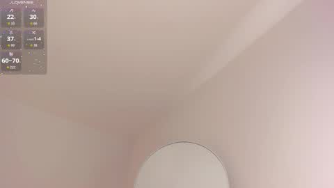 Snapshot of antonellaa_gomez chatting on November 2025 12:17:01 PM Antonellaa online show from November 2025 12:17:01 PM