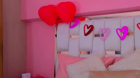 Snapshot of antonellaa_hanks chatting on February 2025 04:26:02 PM online show from February 2025 04:26:02 PM