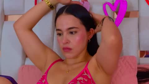 Snapshot of antonellaa_hanks chatting on February 2025 01:17:02 PM online show from February 2025 01:17:02 PM