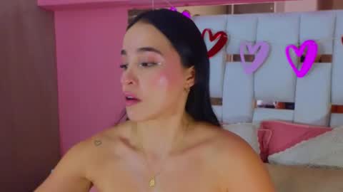 Snapshot of antonellaa_hanks chatting on March 2025 04:35:02 PM online show from March 2025 04:35:02 PM