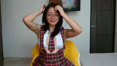 ANTONELLA online show from October 2025 03:24:01 PM