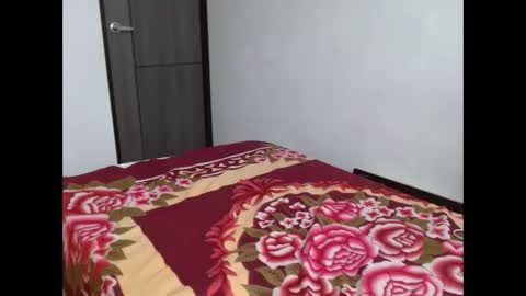 ANTONELLA online show from October 2025 04:28:01 PM