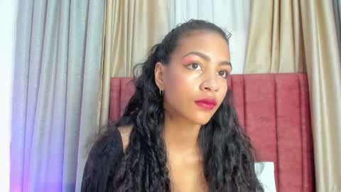 Snapshot of antonellahall_ chatting on March 2025 12:01:02 PM AntonellaHall online show from March 2025 12:01:02 PM