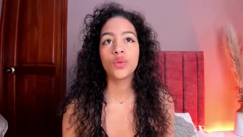 Snapshot of antonellahall_ chatting on November 2025 12:04:01 PM AntonellaHall online show from November 2025 12:04:01 PM