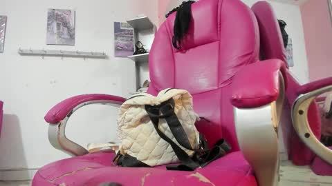 ANTONELLA online show from December 2025 11:18:01 AM