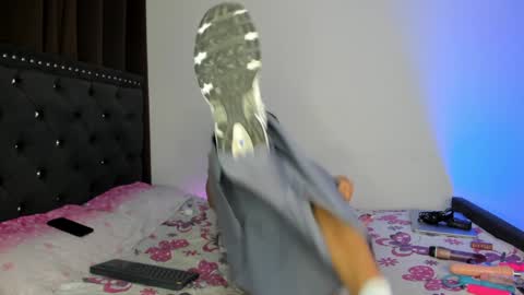 Snapshot of antonellaporter chatting on December 2024 06:00:01 AM help me reach 100 likes babe online show from December 2024 06:00:01 AM