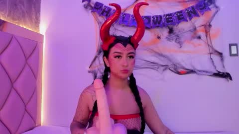 ANTONELLE  online show from October 2025 11:22:02 AM