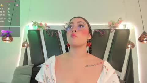 A N T O N E L L E  online show from June 2026 11:34:02 AM