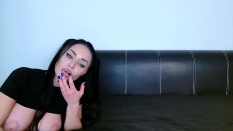 antonia98x online show from January 2025 11:45:02 PM