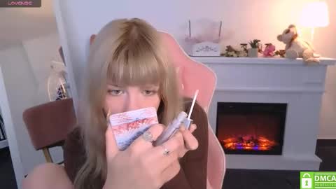 antonia_ferrero online show from October 2025 06:23:02 AM