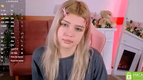 antonia_ferrero online show from January 2026 09:14:02 AM