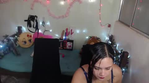 Snapshot of antonia_franco chatting on February 2025 06:09:02 AM Antonia online show from February 2025 06:09:02 AM