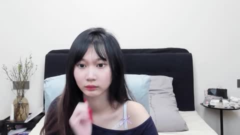 Snapshot of antoniaina chatting on January 2026 11:19:01 PM Aina online show from January 2026 11:19:01 PM