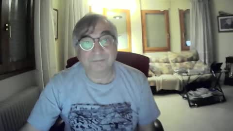 Snapshot of antonio2605 chatting on December 2024 01:42:01 AM Antonio online show from December 2024 01:42:01 AM