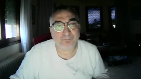 Snapshot of antonio2605 chatting on January 2025 03:33:01 PM Antonio online show from January 2025 03:33:01 PM