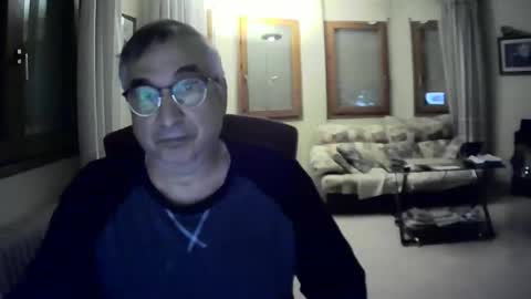 Snapshot of antonio2605 chatting on February 2025 09:58:02 PM Antonio online show from February 2025 09:58:02 PM