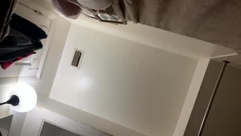 antonio_bugz online show from September 2025 10:37:01 AM