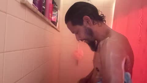 antonio_bugz online show from September 2025 09:00:02 AM