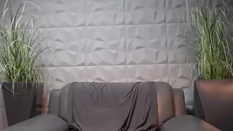 Snapshot of antoniovalentinidiamond chatting on December 2024 12:10:02 AM HI My name is Antonio online show from December 2024 12:10:02 AM