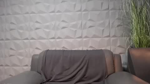 Snapshot of antoniovalentinidiamond chatting on December 2024 11:19:02 PM HI My name is Antonio online show from December 2024 11:19:02 PM