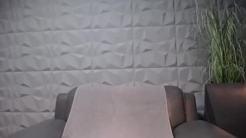 Snapshot of antoniovalentinidiamond chatting on January 2025 10:55:02 PM HI My name is Antonio online show from January 2025 10:55:02 PM