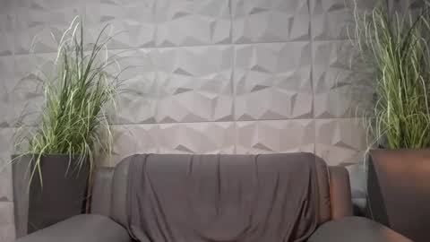 Snapshot of antoniovalentinidiamond chatting on January 2025 11:22:01 PM HI My name is Antonio online show from January 2025 11:22:01 PM