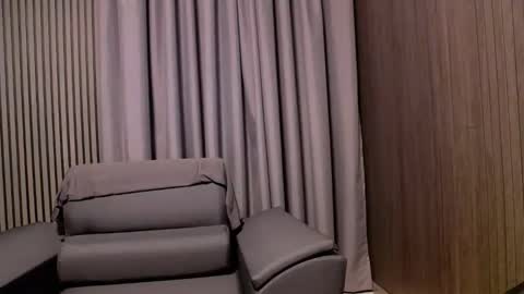 HI My name is Antonio online show from October 2025 06:52:01 PM