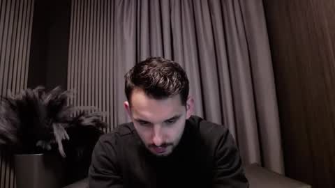 HI My name is Antonio online show from November 2025 07:58:02 PM