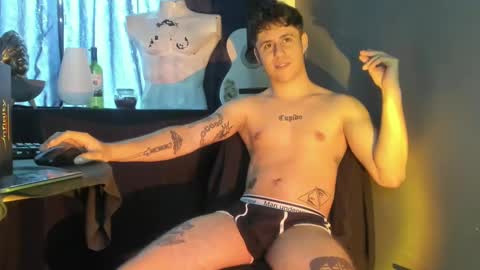 Snapshot of antonnello_ chatting on September 2025 05:50:01 PM antonnello_ online show from September 2025 05:50:01 PM