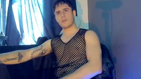 antonnello_ online show from November 2025 03:40:01 PM