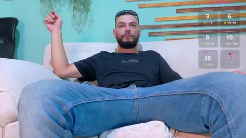Juan Camilo online show from May 2026 07:22:01 PM