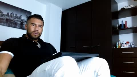 Snapshot of antonydangelo chatting on January 2025 11:51:02 PM ANTONY D ANGELO online show from January 2025 11:51:02 PM