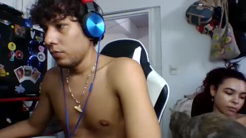 Snapshot of anuardhm chatting on November 2025 02:50:01 PM AnuarDHM online show from November 2025 02:50:01 PM