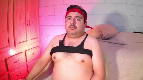 AnuarFox online show from March 2026 08:09:02 AM