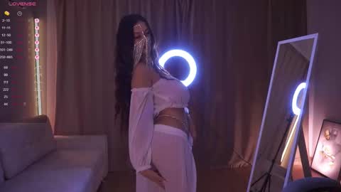  Sunday - start 0400 PM GMT -4 online show from October 2025 09:30:01 PM